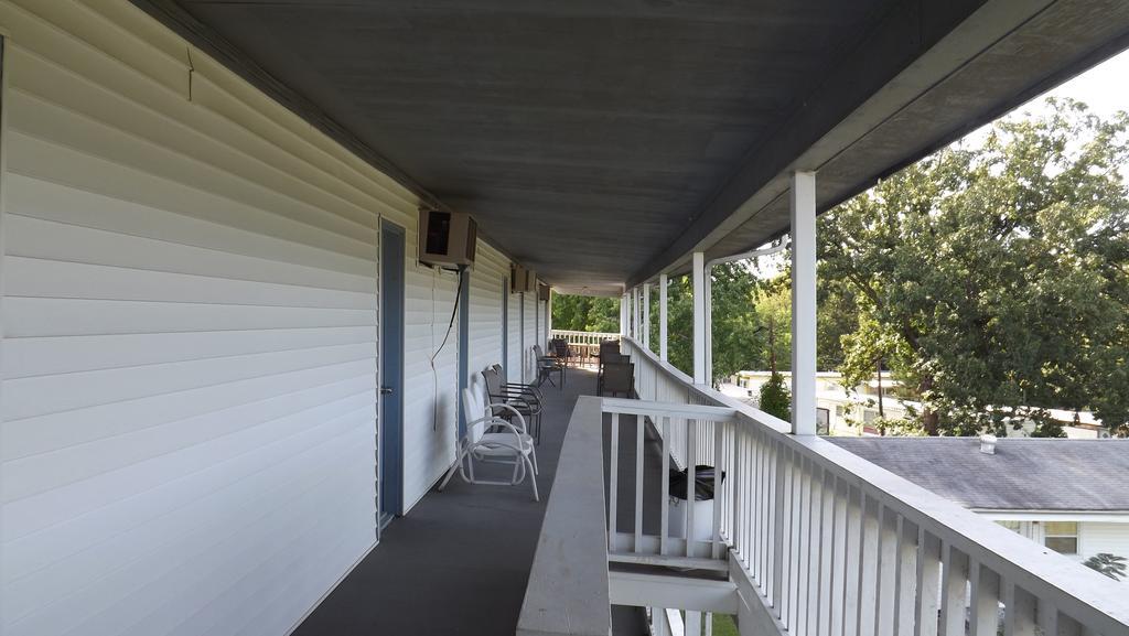 Twin Lakes Inn Bull Shoals Δωμάτιο φωτογραφία