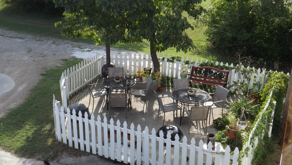 Twin Lakes Inn Bull Shoals Δωμάτιο φωτογραφία