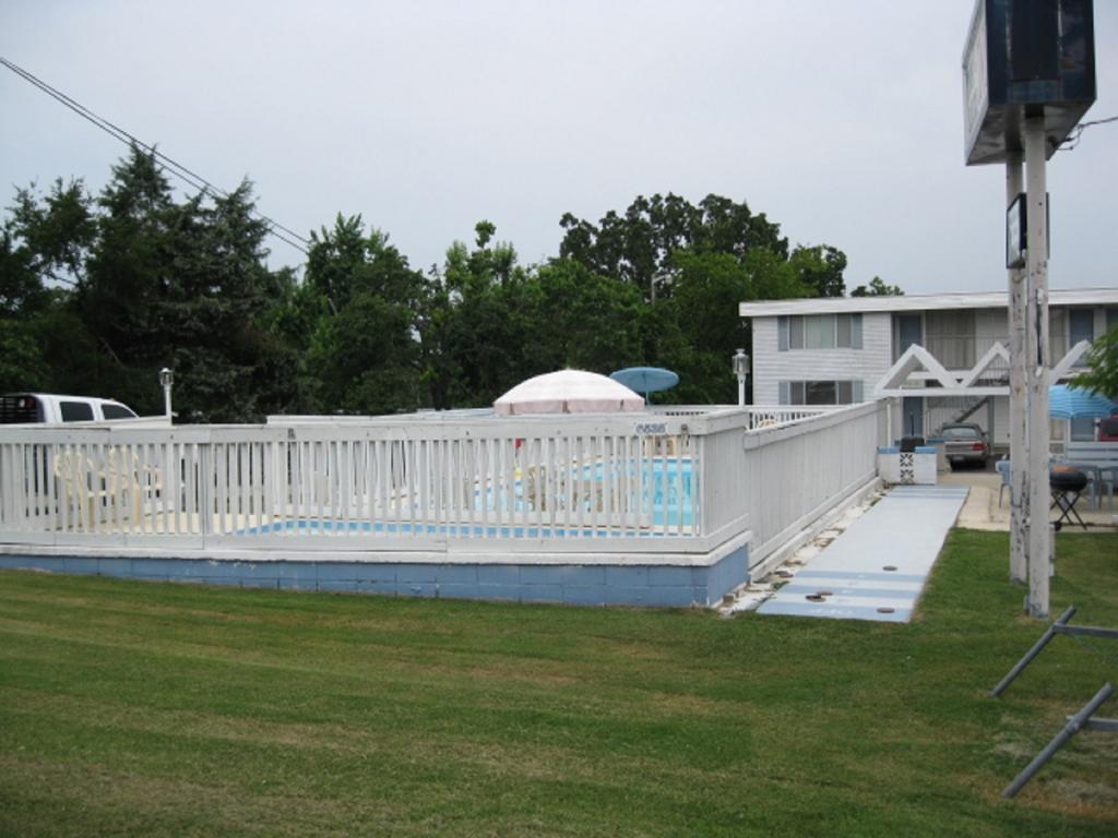 Twin Lakes Inn Bull Shoals Εξωτερικό φωτογραφία